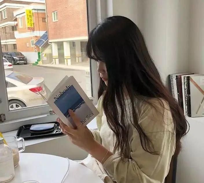 ondo|29岁独居女孩公开卧室照片引热议:精致的生活,原来一点都不贵