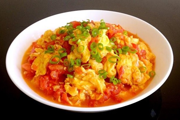 功效|很多人爱吃“西红柿炒蛋”，竟暗藏4大功效，吃了不白吃