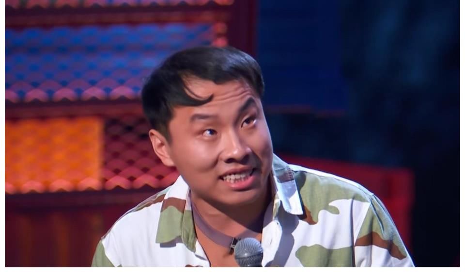 打臉|郭京飛的清醒，話糙理不糙，對(duì)何廣智的冒犯，單刀直入一語(yǔ)道破