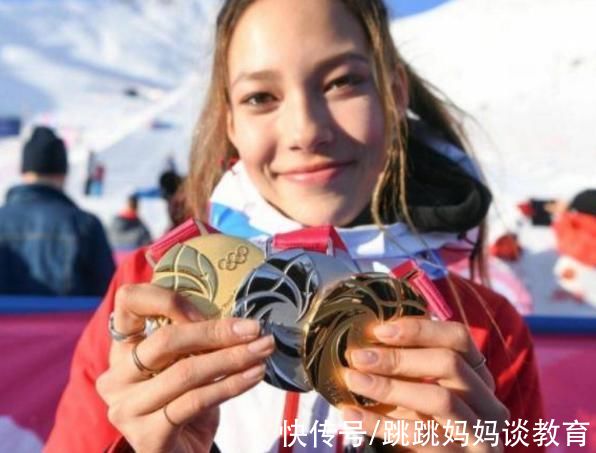 运动员|青蛙变公主真实写照，谷爱凌凭实力获金牌，她的母亲才是最大赢家