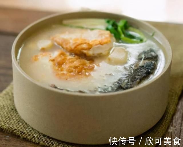 炖鱼汤，牢记“2加2不加”，保证浓白鲜美，没腥味，更香更营养