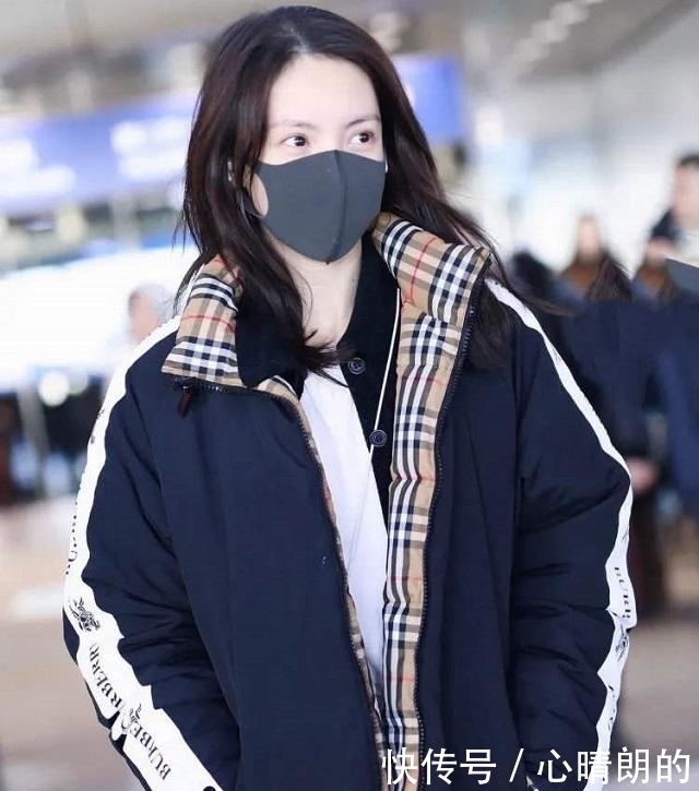 怕冷|冬天怕冷?不妨试试“羽绒服叠穿法”,真正的保暖又时髦