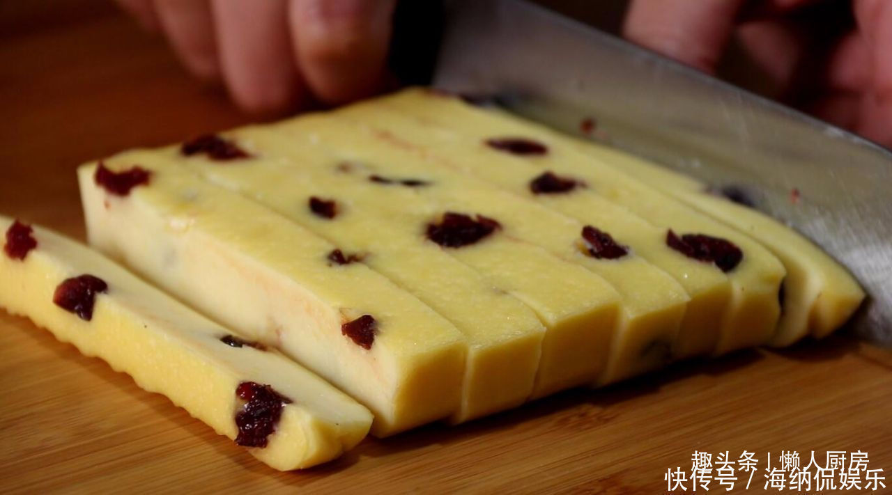 想吃蛋糕不用买，教你酸奶蛋糕的简单做法，无水无油，还不用烤