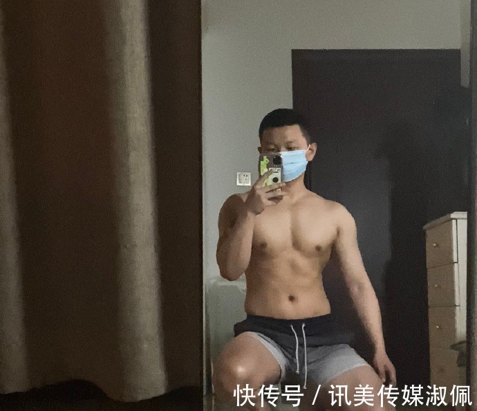 机车|挥汗如雨是常态，有颜有料的机车型男，当地帅哥排行榜第一名！