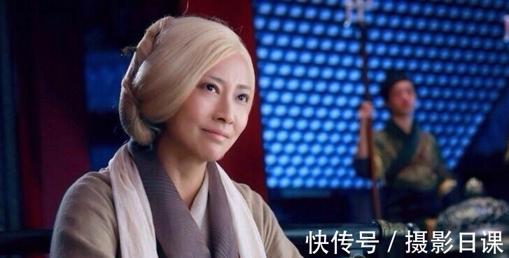 奇葩#金庸笔下的一个奇葩组合——老大的实力是最弱的