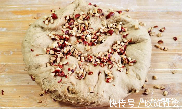 面粉|面粉别蒸馒头了,试试新做法,松软香甜,营养好消化,孩子特爱吃