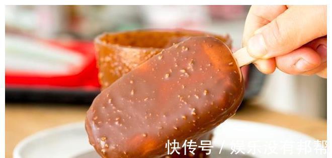 炼乳|想吃雪糕不用买，教你在家自制脆皮雪糕，没有添加剂，一口嘎嘣脆