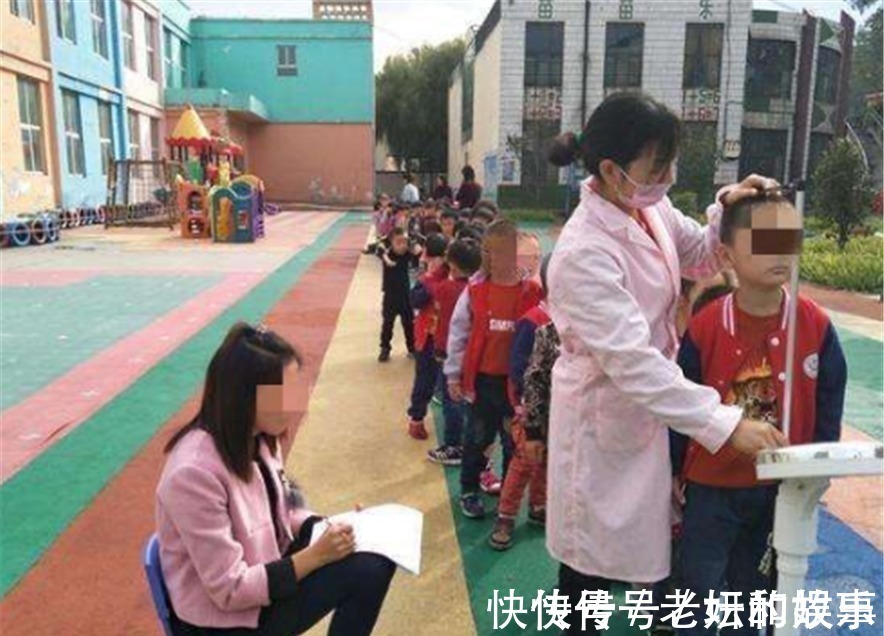 萱萱|“1到18岁”身高参照表,你家孩子有多高今年达标了吗