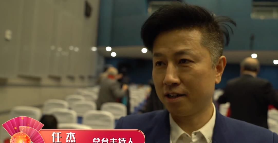 央视元宵晚会开场秀,百余位央视主持人齐亮相,同唱一首歌