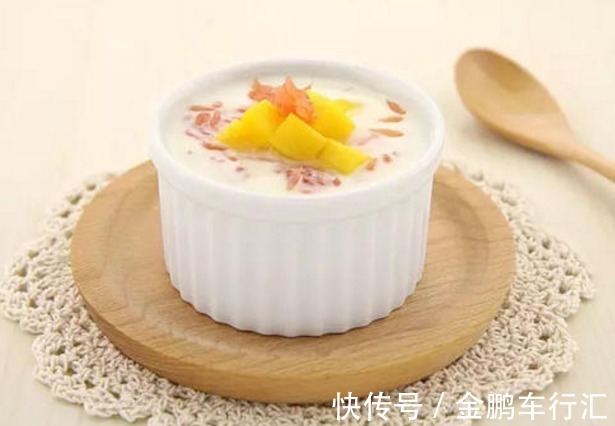 疾病|刚吃完苹果一小时内，3种食物别再碰，疾病离你一步之遥