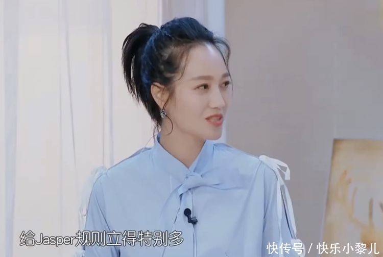 餐桌|应采儿因“餐桌礼仪”回怼朱丹,饭桌上的小细节,暴露孩子的教养