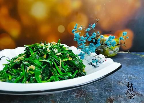 搭配|便秘就怕这蔬菜，秋天正鲜嫩，搭配有“钙库”之称的小海鲜，真鲜