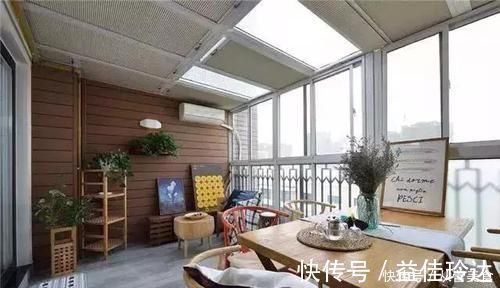 阳台|买80㎡顶楼被同事嘲笑，看到我家大阳台改花园餐厅，天天来串门