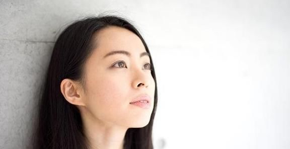 地方|女人这两个地方若没有发黑,子宫也许比较健康