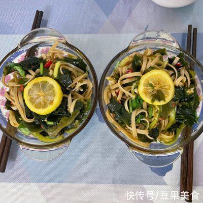 成就|#一勺葱伴侣，成就招牌美味#凉拌荞麦面
