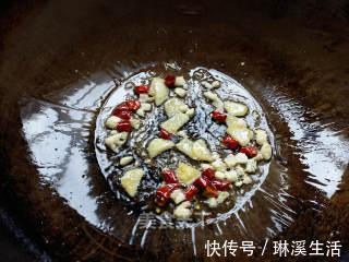 黑木耳|这菜是“血管清道夫”，两天吃一次，给身体来个全面大扫除！