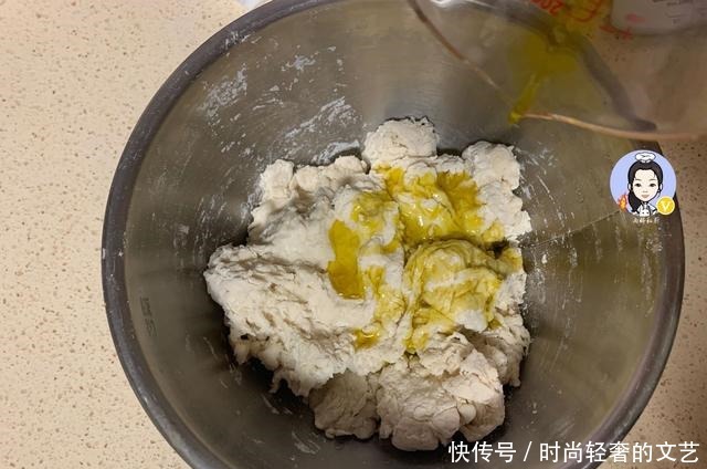 为什么你烙的饼总是硬学会这方法,柔软千层不够吃,放凉也不硬