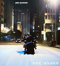 |搞笑GIF:兄弟 对不住了 等我结婚的时候你记得过来