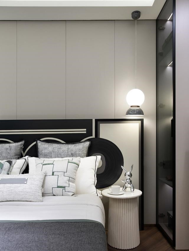 古韵|这对夫妻晒出146㎡之家，一点都不豪华的“中式”，却被深深迷住