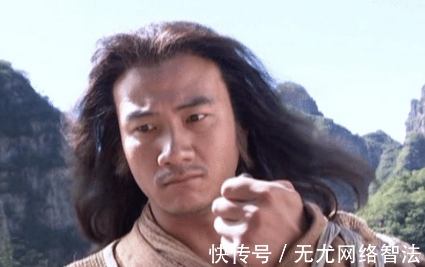 无崖子|慕容复为何会失败，扫地僧“杀”慕容博的时候，你看他在干啥？