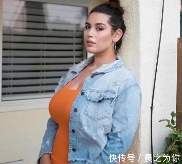 模特公司|170斤胖女孩,专注打造曲线体型,成为大码模特,找到自信