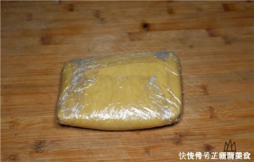 丸子|中秋不用再买月饼了，配方和比例告诉你，不用烤不用蒸，收藏了