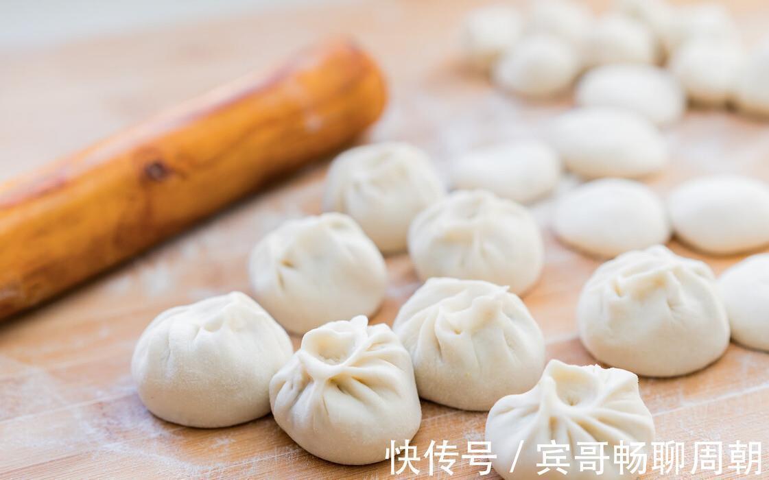 诀窍|蒸包子，不要直接上锅，谨记3个诀窍，包子蓬松暄软，出锅不塌陷