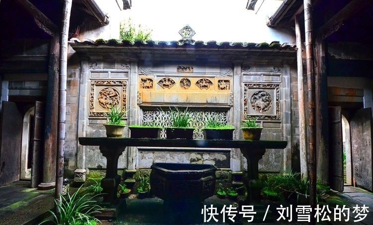 原生态|福建武夷山农村，清代高官200年原生态豪宅，布局精美讲究，真气派