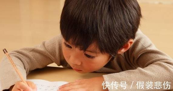 伤害性|学历越低的父母，越喜欢对孩子说3句话，句句扎心且伤害性大