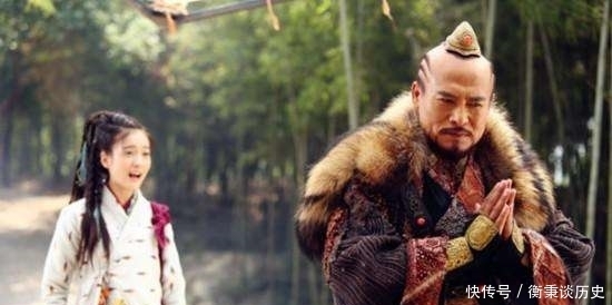 本是仇人,为何金轮要舍命救郭靖小女儿?他和郭襄的秘密被揭开