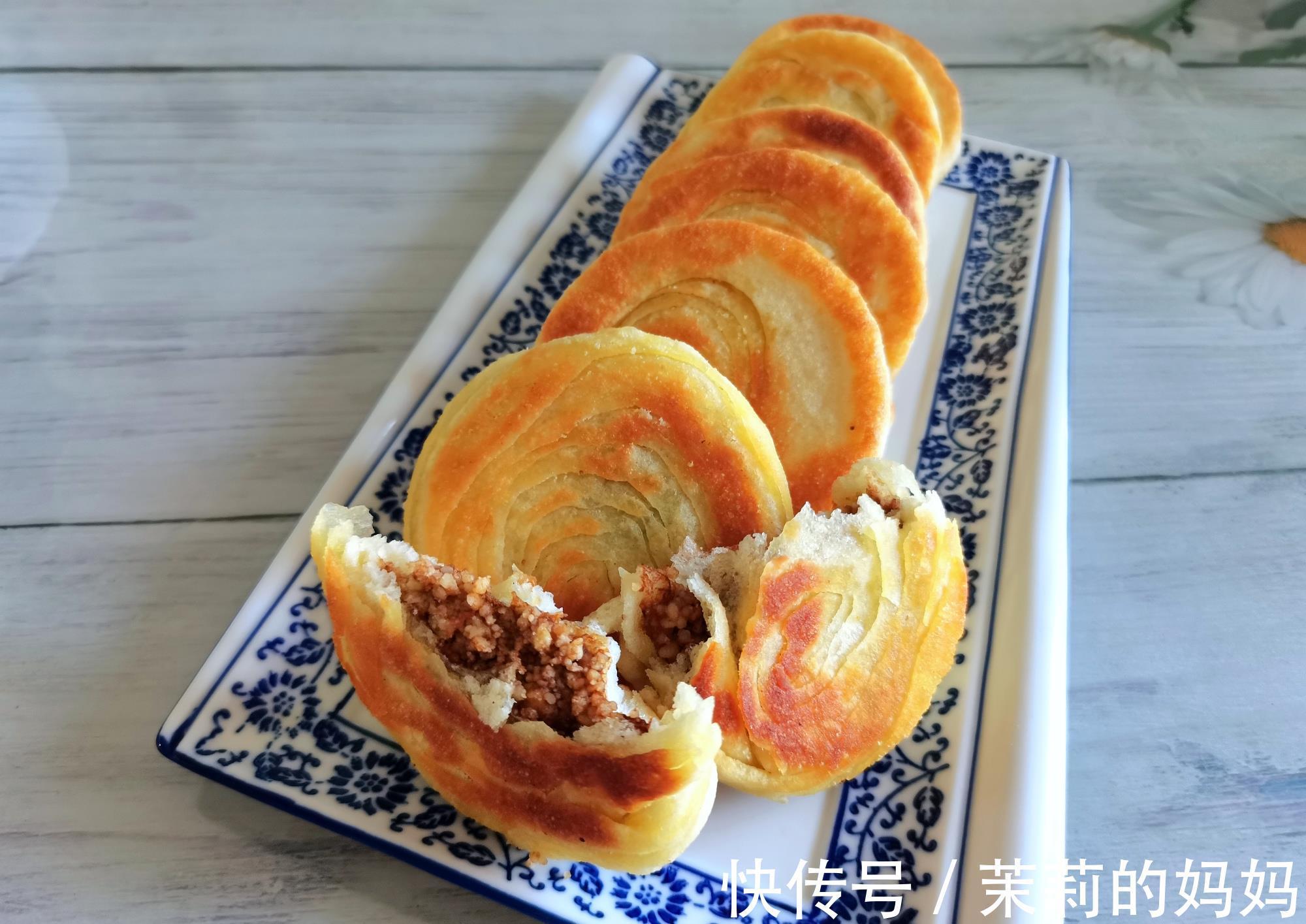 馅料|天气再热，这个馅料的酥饼不能错过，一出锅就吃了三个，真香