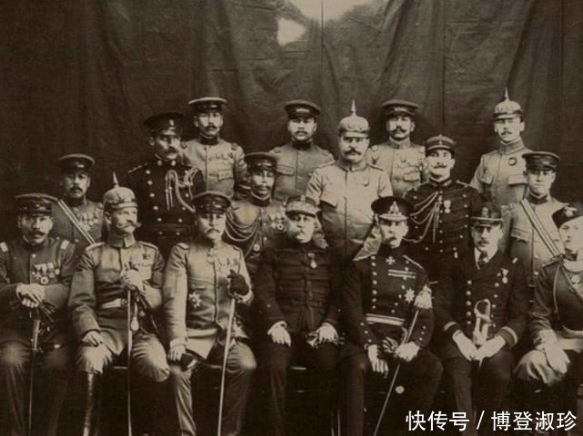 侵华|此国力挺日本侵华，8年后被两大国瓜分，2万多精英全被处决