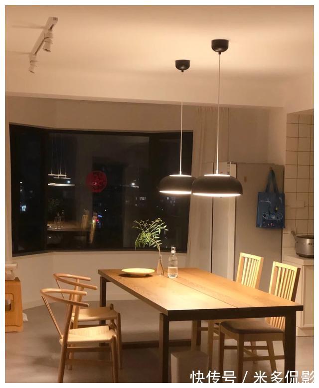 主卧|她家不吊顶，全屋大白墙，简约干净，“家徒四壁”反而更高级耐看