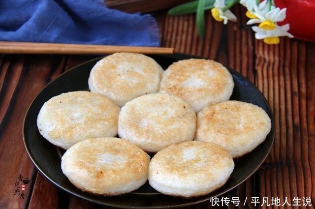 糯米粉这样做,比汤圆好吃多了,我家儿子连吃了5个才停嘴