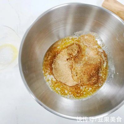 慕斯|玫瑰荔枝镜面冻芝士，mini一个，少少负担