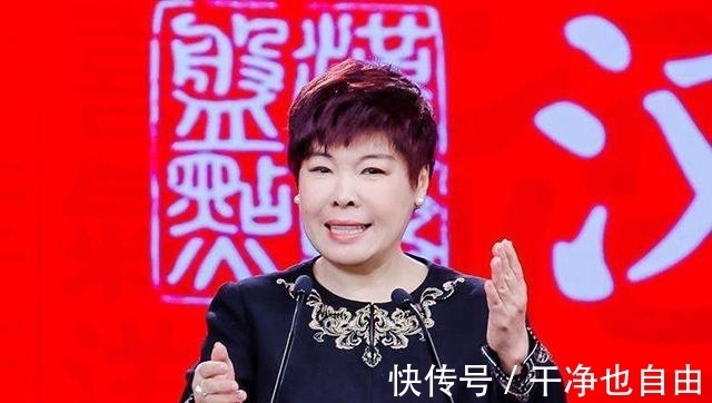 论语@于丹遭20多位学者联名反对：她的演讲不仅违背历史，更是误人子弟