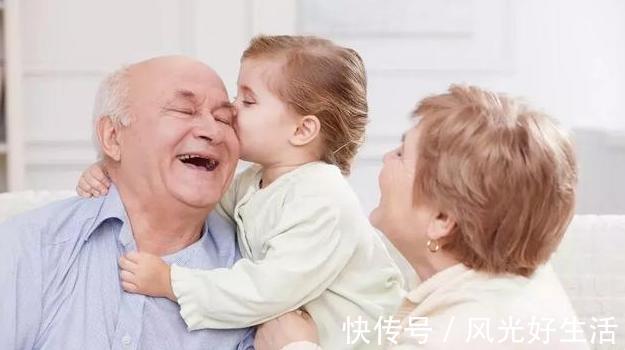 刘姥姥|为什么孩子3岁以上,就不建议姥姥去带,过来人给出“血”的教训