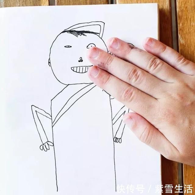 花式秀!儿子画成什么样,爸爸就能P成什么样子,花式秀父爱坐拥百万粉丝