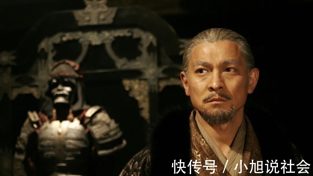 海客瀛洲|重庆朝天门房价破10万一平,周边豪宅却不涨反跌,炒房客血亏!