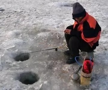 想调出清晰的顿口,浮漂的吃铅,要轻一点还是大一点