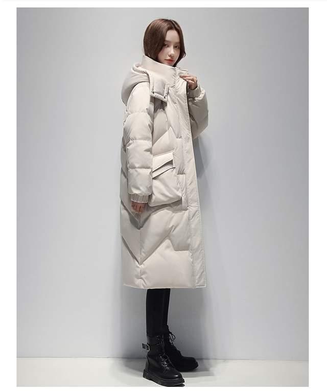 保暖 羽绒服别穿紧身裤了,今年流行这三种搭配方法,不仅时髦还保暖