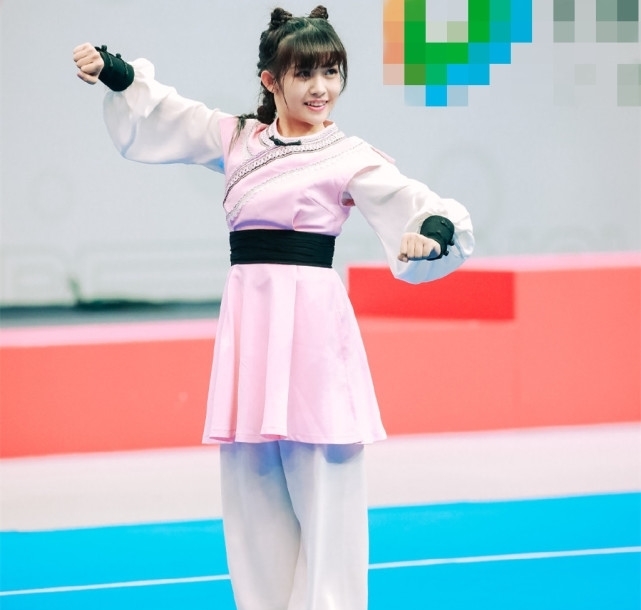 有人驚艷出圈、有人悄悄戀愛,偶像運動會?這明明是相親大會