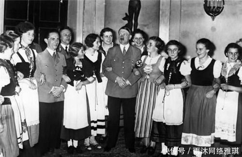 希特勒|她是希特勒的外甥女,也是情人,自杀前曾称呼希特勒为魔鬼