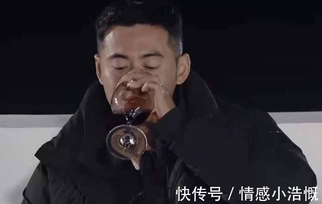 看了3遍《再見愛人》,發(fā)現(xiàn)佟晨潔“三次選離婚”,才是人間清醒