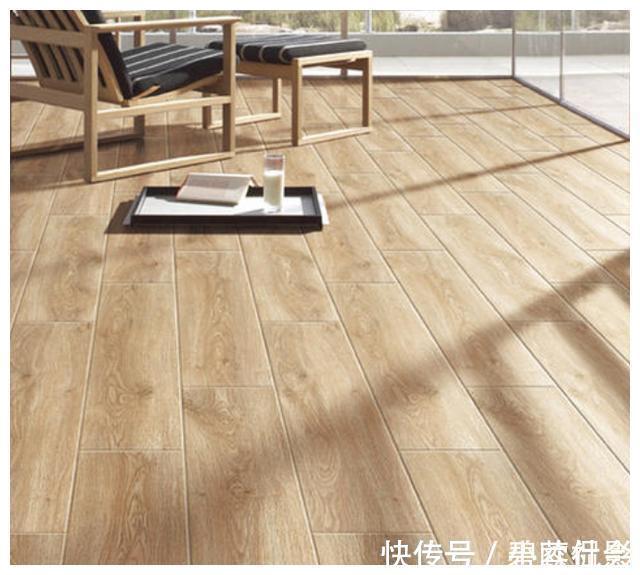 木纹砖|聪明人家都选此地板,耐用又好看,入住后清洁很方便