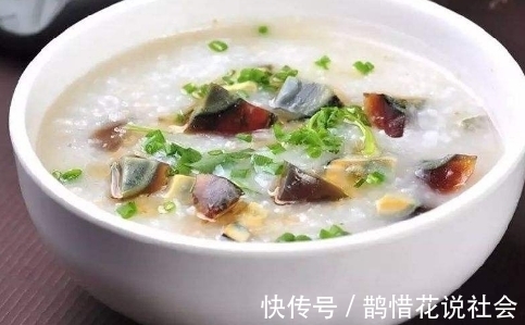 下酒|凉拌皮蛋，调料不要随便加，放这3味料，皮蛋解馋下酒，越吃越香
