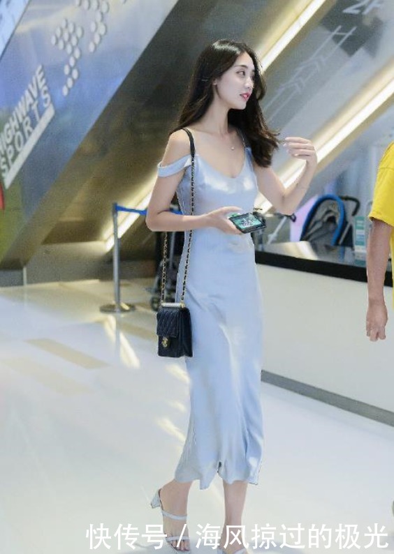 回头率“爆表”的女孩子,走路都带风