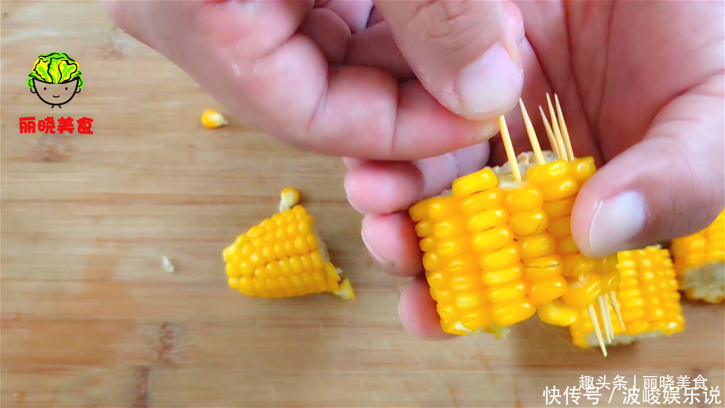 不腻|玉米别总煮着吃了,教你个全新吃法,粒粒酥脆可口,天天都吃不腻