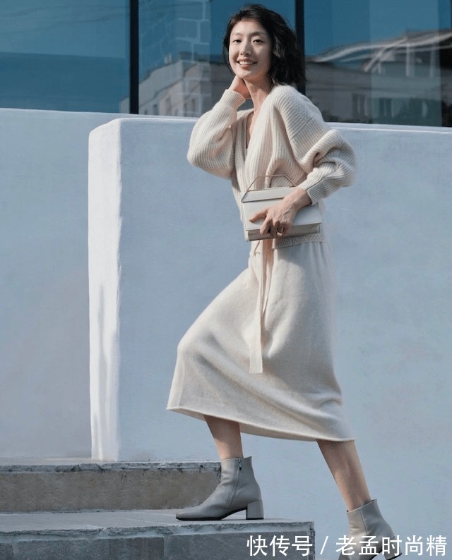 颜色|秋冬买靴子,这4种“高级色”时髦也百搭显腿长