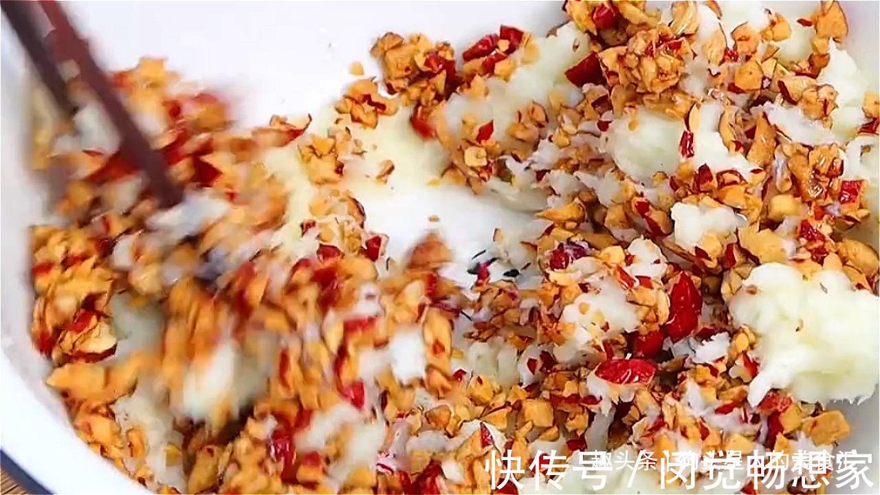 红枣|糯米粉好吃的做法，很多人都没吃过，外酥里软，吃一次念念不忘